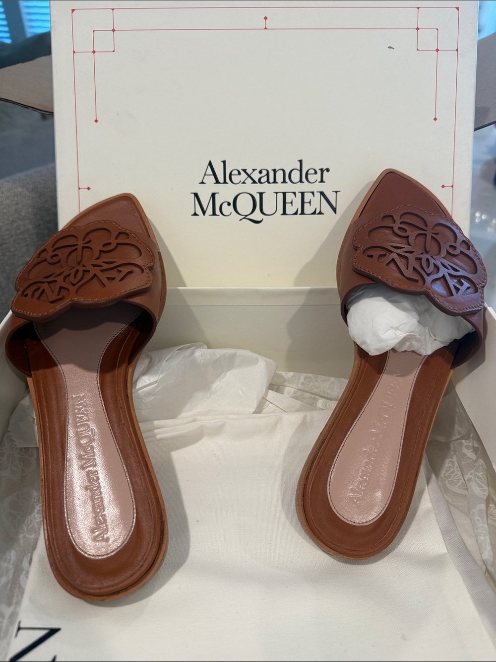 Alexander McQUEEN Brown Leather Pointed-Toe Mules with Cutout Motif